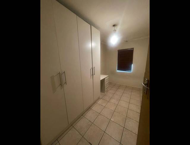 4 BEDROOM PROPERTY TO RENT IN LENTEGEUR